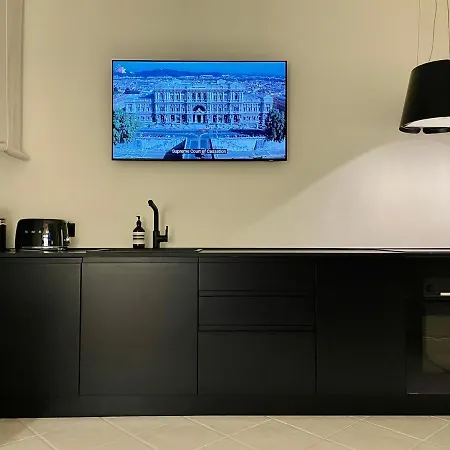 Apartment In The Heart Of Rome